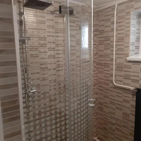 Violin Apartman *